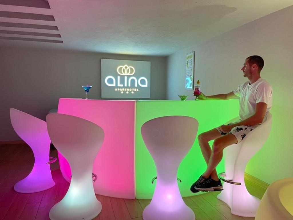 Alina Apart Hotel 贝拉 外观 照片